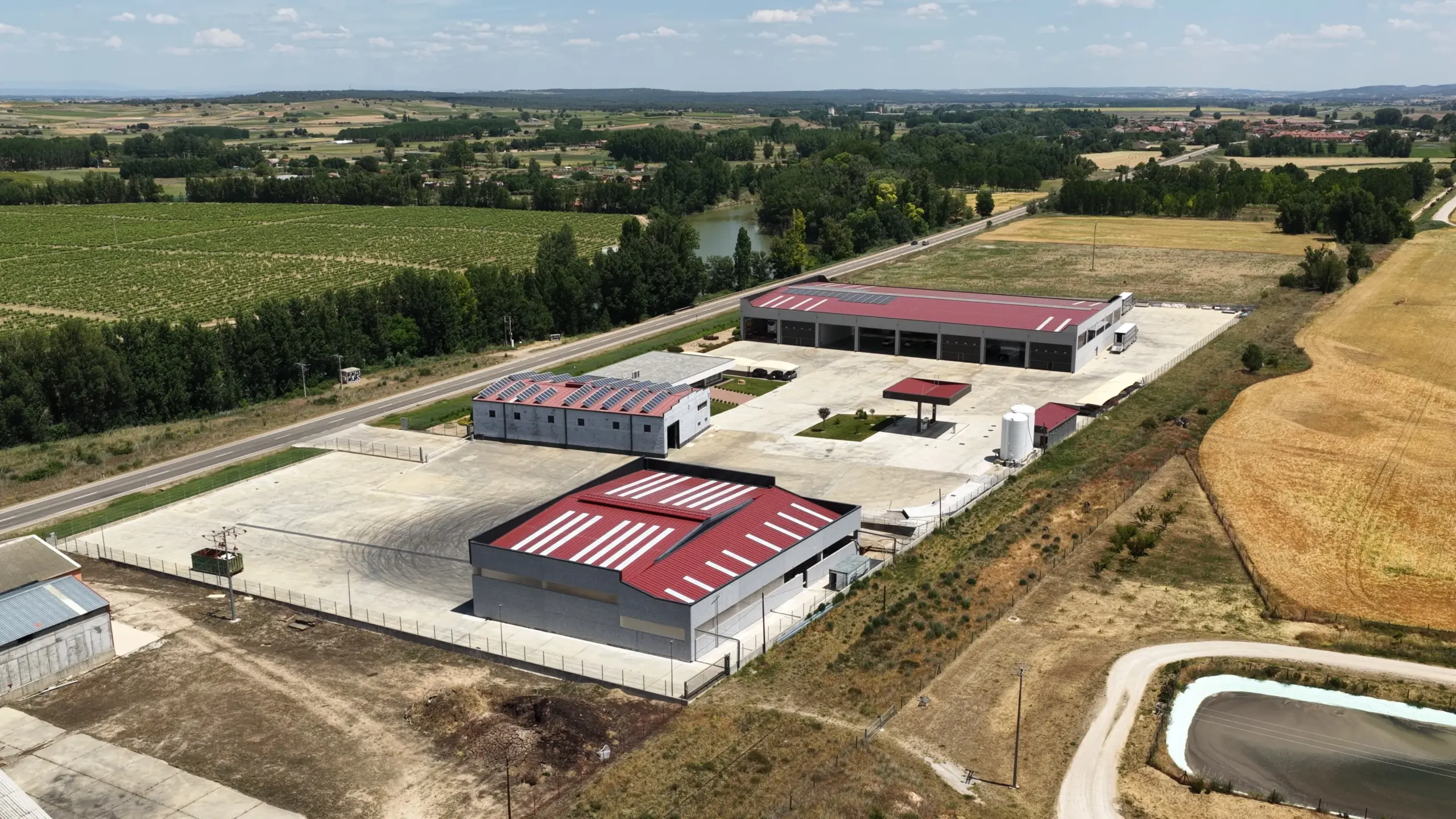 Instalaciones de Hermanos de Pablo Arribas en Aranda de Duero.
